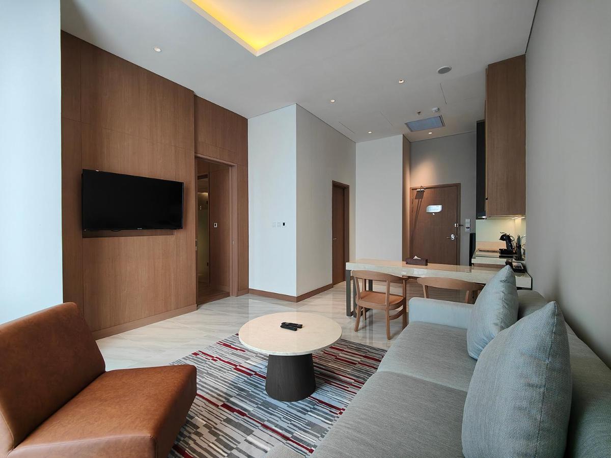 Ra Simatupang Jakarta