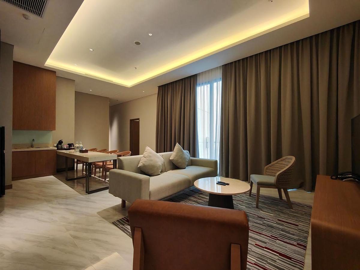 Ra Simatupang Aparthotel