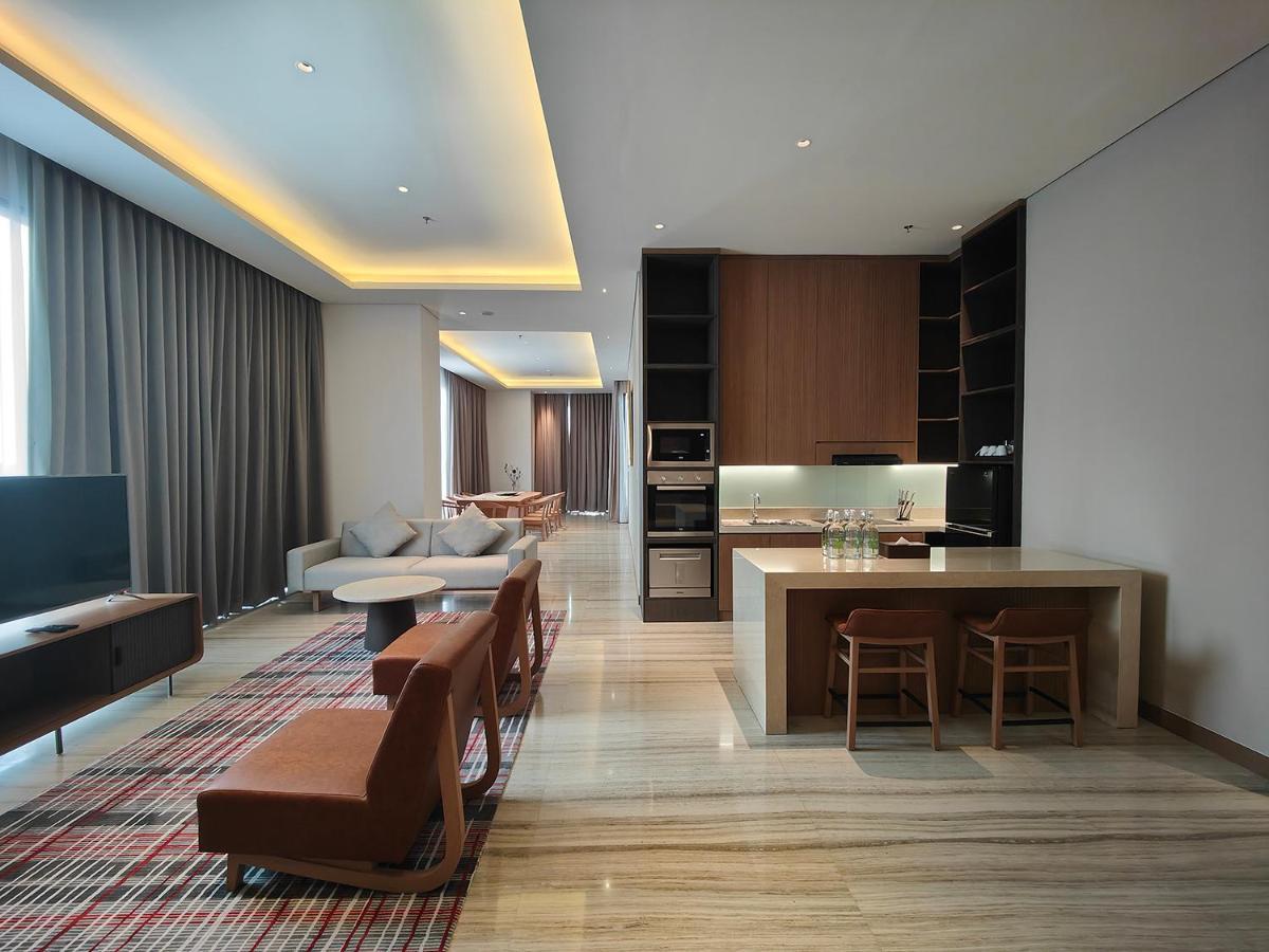 Ra Simatupang Aparthotel 5*