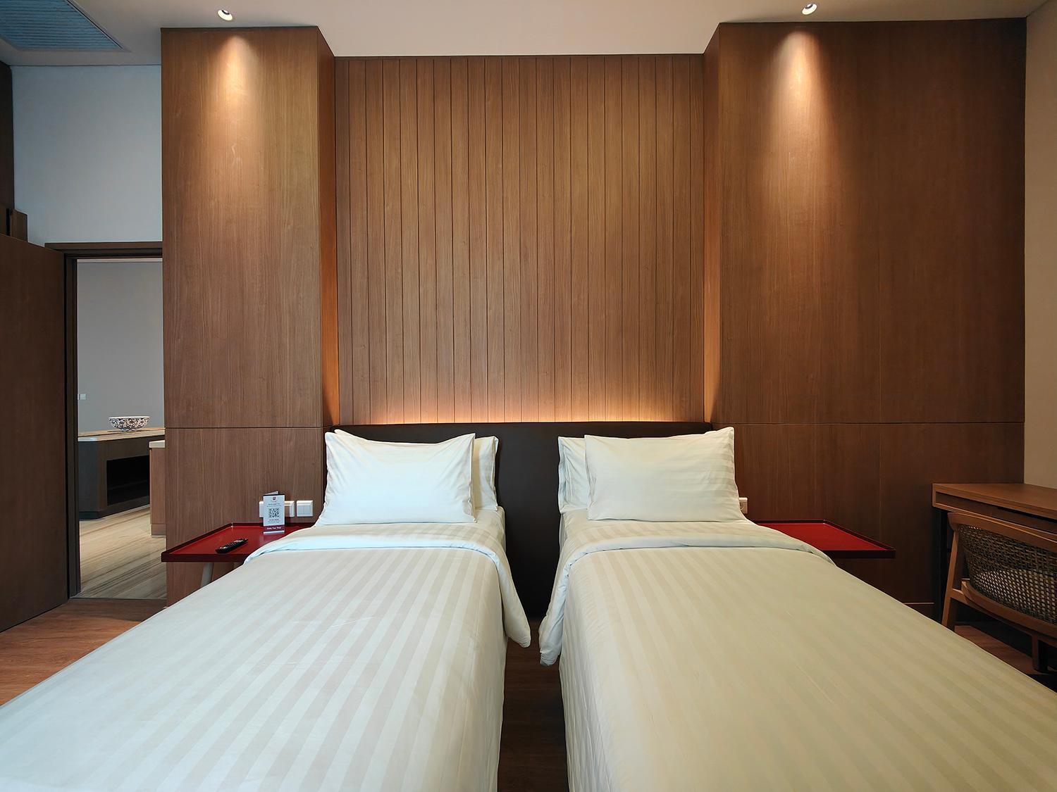 Ra Simatupang Aparthotel 5*