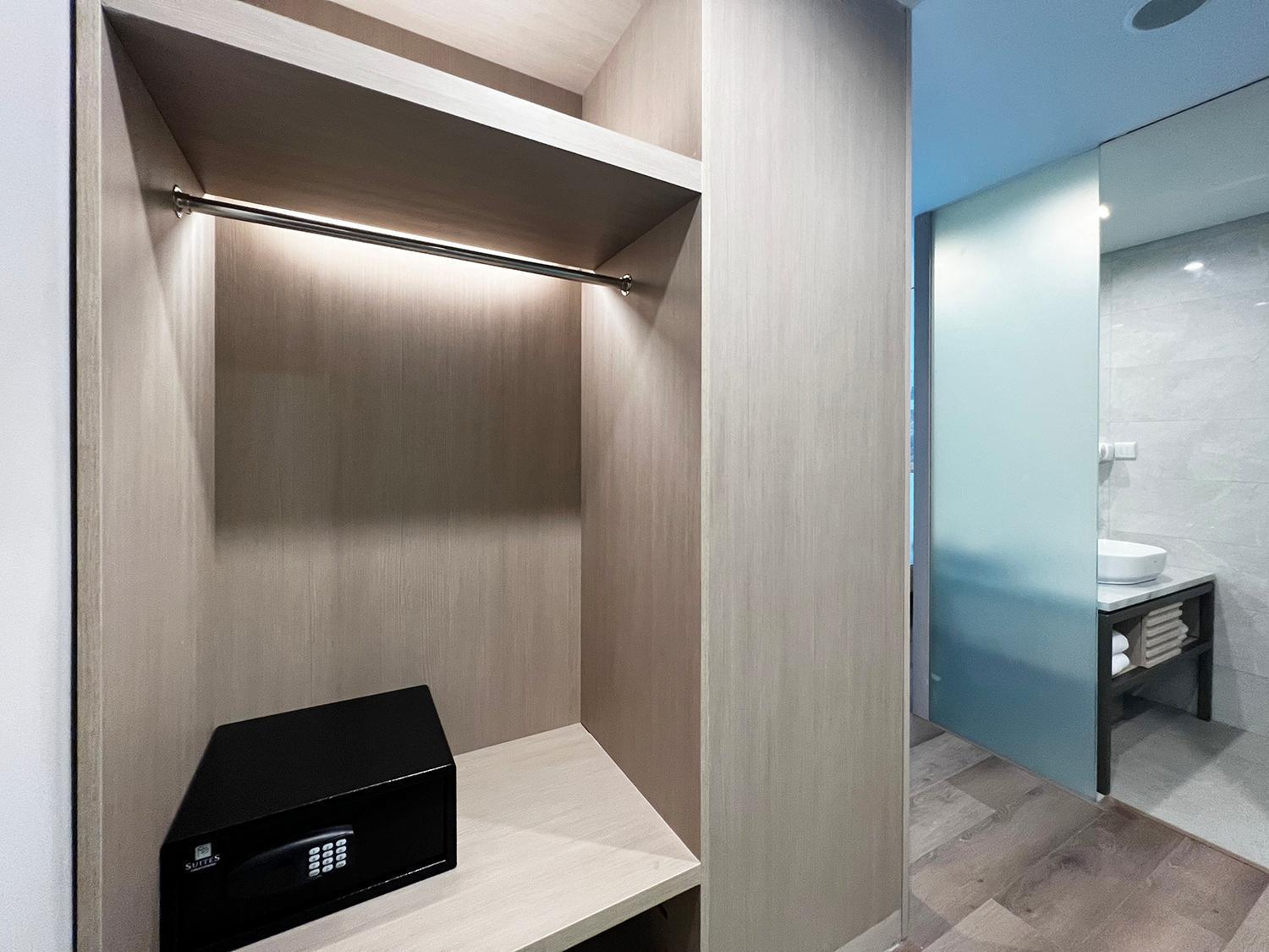 Ra Simatupang Aparthotel 5*
